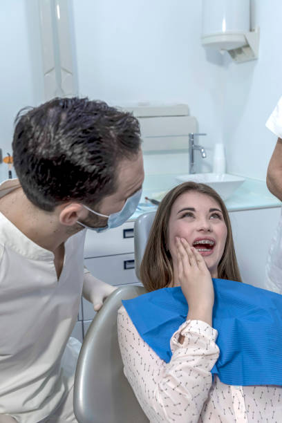 Best Broken or Cracked Tooth Emergency Dentist in South Temple, PA